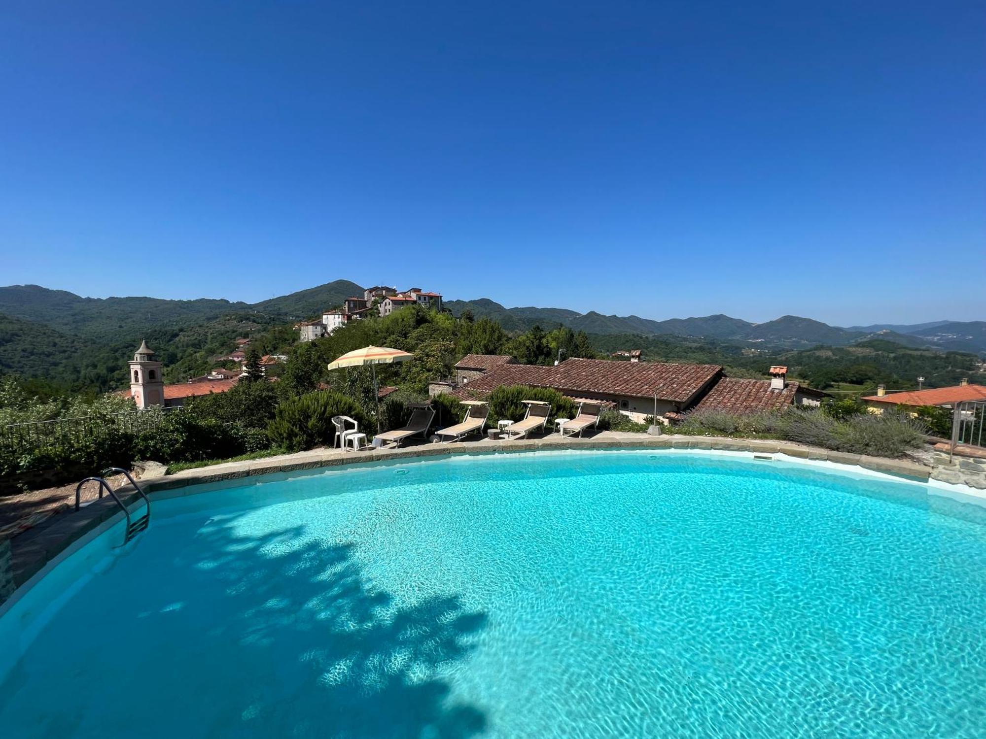 Podere Beatrice 20 Pax By Villasretreats Bardine di San Terenzo Kültér fotó